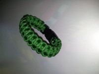 Paracord narukvica zelena