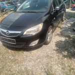 Opel Astra 1,7 CDTI  j  linija  92kw  2011 godina