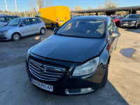 Opel Insignia 2,0 CDTI 2011god karambol u voznom stanju prodajem