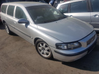 Volvo V70 D5