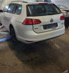 VW Golf 7 Variant 2,0 TDI za dijelove!