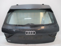 AUDI A1 82A  POKLOPAC