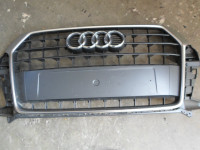 Audi Q3 maska komplet