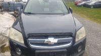 Chevrolet captiva hauba.