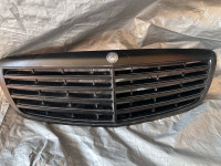 MASKA GRILL MERCEDES S KLASA W221