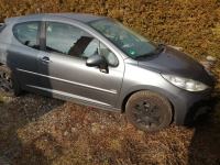 peugeot 207 redizajn 2011 prednji kraj limarije u kompletu hauba far