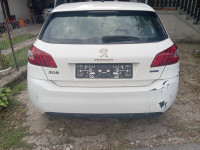 Peugeot 308 2016 god.dijelovi limarije i mehanike.