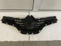 Renault Captur 13-16 prednja maska 623102335R