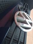 VW Golf III- prednja maska i znak