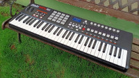 AKAI MPK61 profesional, MIDI USB klavijatura, ispravna, povoljno...