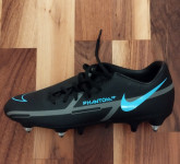 Nike Phantom kopačke br. 42,5 - NOVO