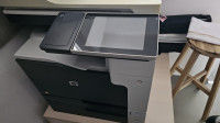 HP LASERJET 700 COLOR MFP - HITNO!