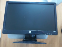 MONITOR HP 2011x - povoljno prodajem