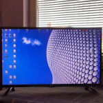 Lg led tv 82 cm ispravan,50 eura