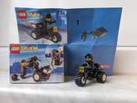 Lego 2584 Biker Bob set