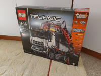 LEGO 42043 - Mercedes-Benz Arocs 3245