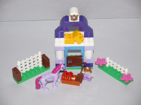 Lego Duplo set 10594 Sofia the First Royal Stable