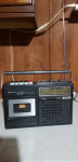 sanyo M2420 radio kazetofon