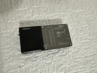 Tranzistor Sony VX-1G,radi odlicno,zvuk je super,radi na 4 aaa baterij