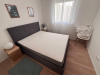 2 MADRACA IKEA - HOVAG malo korišteni kao novi 160x200 i 140x200