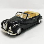 1/18 1:18 model Maisto BMW 502 V8 Cabriolet (1955)