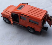 LAND ROVER - DEFENDER 1/34