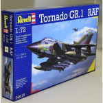 Maketa avion Tornado _N_N_ 1/72 1:72 Revell