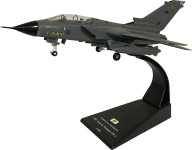 Metalni gotovi model maketa avion Panavia Tornado Diecast 1/100 1:100