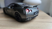 Nissan GT-R r35 1/18 NOREV