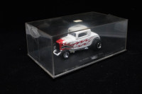 Universal Hobbies 1:43 - '32 Ford Street Rod