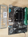 Matična ASrock QC5000M + 4gb ddr3