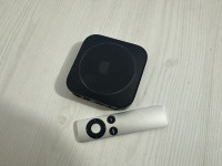 Apple tv A1469-3rd generation,potpuno ispravno sa orginal daljinskim