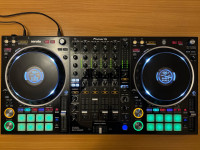 Prodajem kontroler Pioneer DJ DDJ 1000SRT + poklon torba DJC 1X