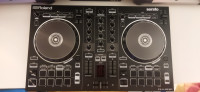 ROLAND DJ 202 KONTROLER