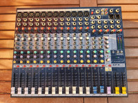 Soundcraft EFX12 mikseta 16 kanala  (36 rata, besplatna dostava)