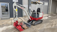 TAKEUCHI TB216 - 2017 GODINA - 3X KORPA - 1905 RADNIH SATI