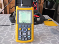 Scopemeter Fluke 123 + acc. + tvrda torbica