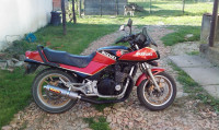 Suzuki GSX 550 ef, es