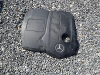 MERCEDES BENZ W205 X253 W213 poklopac motora za 654 motor