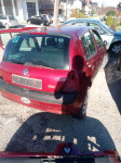 Renault clio zadnja hauba 2002.g