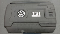 VW Golf VII 7 R poklopac motora TSI