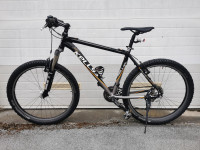 Bicikl KELLYS SALAMANDER - 26" - mjenjači Deore i Deore XT