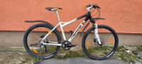 Merida MTB sa 26 cola kotačima, 27 brzina, alu-rama 46 cm disk kočnice