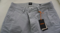 MUSKE HLACE BOSS W30 SLIM FIT SIVA NOVE