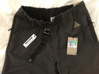 Nike ACG  Trail Pants veličina M "NOVE" 120€