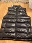 Moncler prsluk novii!!