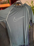 Nike Pro Dri Fit sportska majica vel. L-XL uska