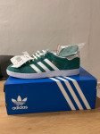 Adidas Orginal Gazelle brojevi:42, 43 1/3.