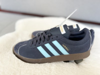 Adidas Tenisice 42 2/3 NOVO ORGINAL