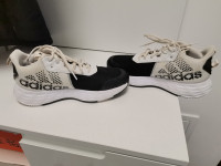 ADIDAS TENISICE, VEL. 39 1/3, KAO NOVE, POVOLJNO